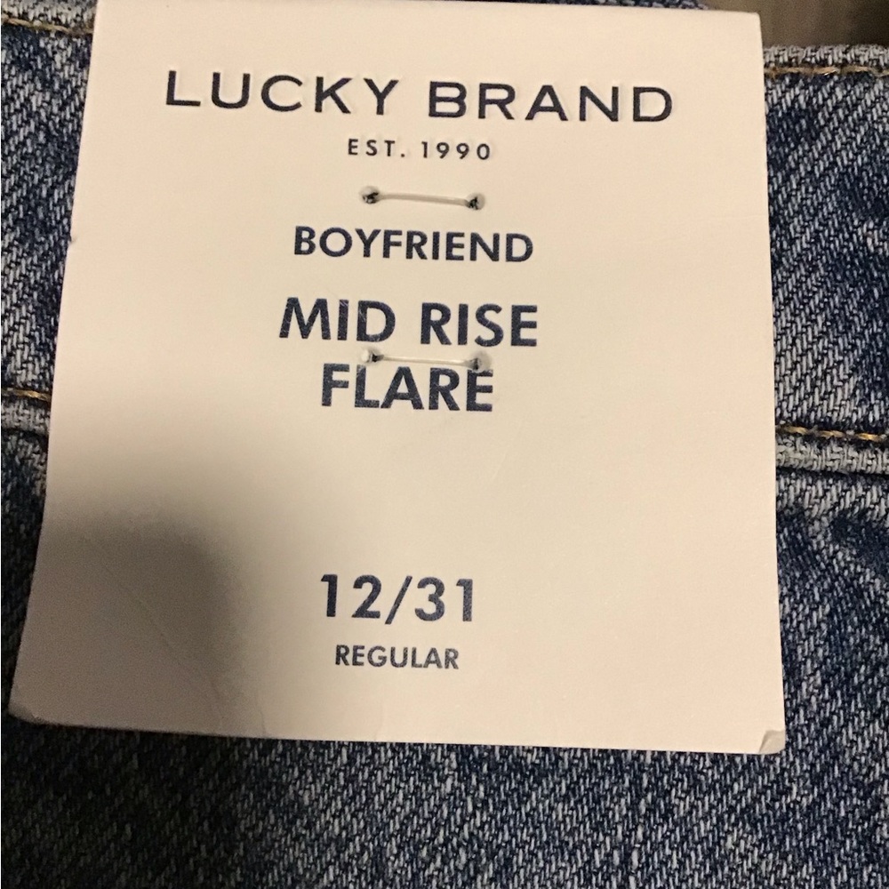 NWT! Lucky Brand Boyfriend Jeans in Classic Blue - Picture 5 of 10